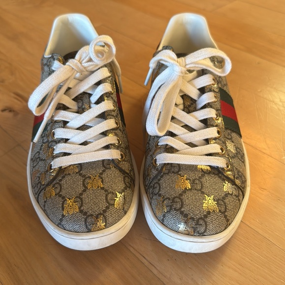 Rare GUCCI Ace golden bee sneakers with box and duster bag! - Picture 4 of 6